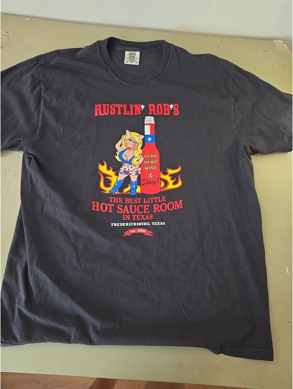 Rustlin Robs Squeal If You Like It Hot Hot Sauce Tee T-Shirt XL